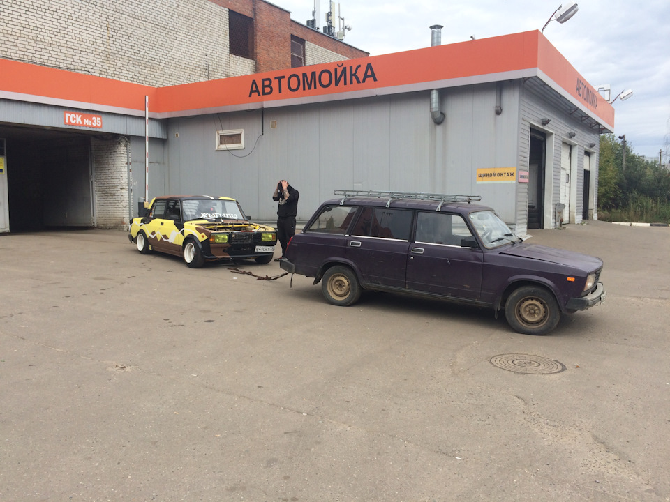 сварка чашки амортизатора — LADA 2107, 1,5 л., 1986 года | кузовной ...