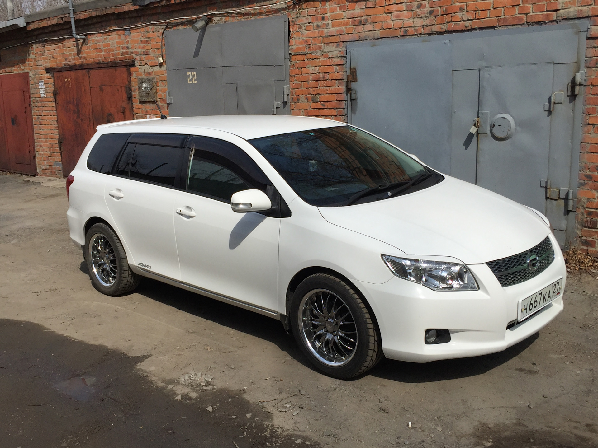 Toyota Fielder литье r16