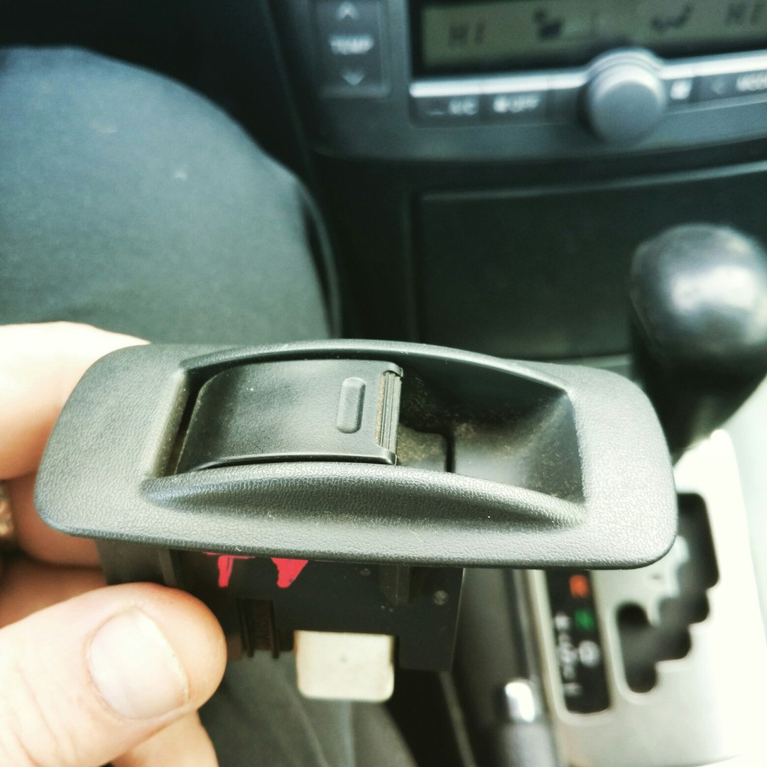 Заблокировались кнопки на клавиатуре. Кнопка win lock на клавиатуре. Кнопка глючит. Кнопка f12 на ноутбуке. Ложные срабатывания кнопок мыши.