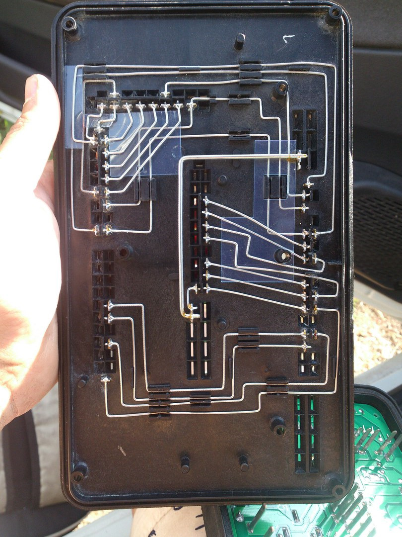 Концевик водительской двери — Lada 2114, 1,6 л, 2012 года | электроника ...