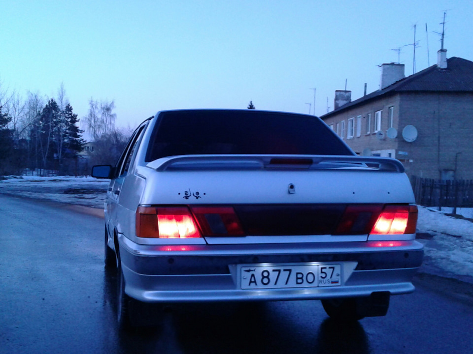 Межвитковые проставки на задние пружины — Lada 2115, 1,6 л, 2007 года ...