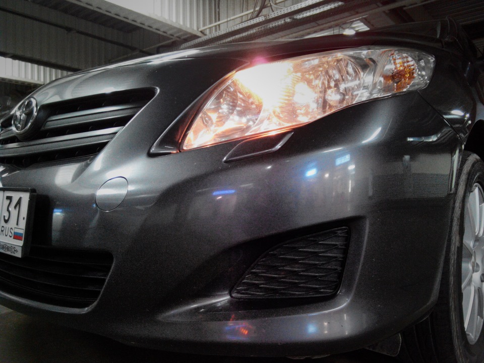 Желтые KOITO в габариты — Toyota Corolla (140/150), 1,4 л, 2008 года ...