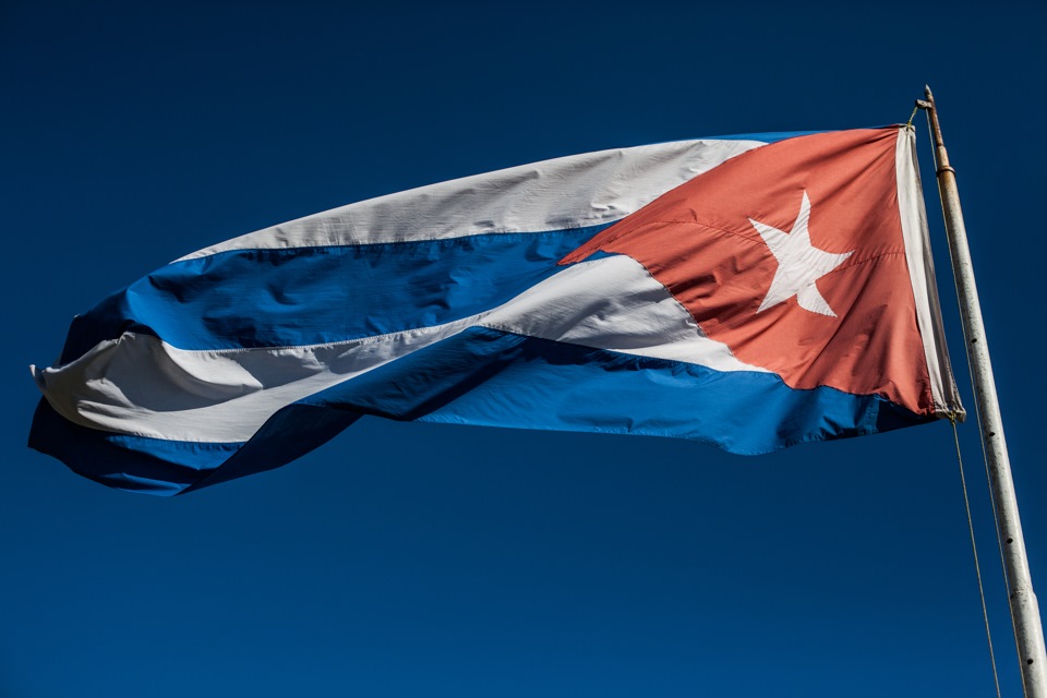 Куб россии. Куба и Россия. Россия Куба флаги. Куба и Россия контракт. Куба и ЕЭС.