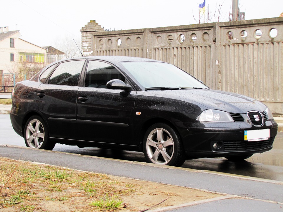 Сеат кордоба 2008. Сеат кордоба 2008 1. Сеат кордоба 2008 фото. Seat cordoba ii рестайлинг. Seat cordoba 2008.