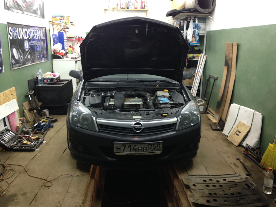 Фото в бортжурнале Opel Astra H GTC