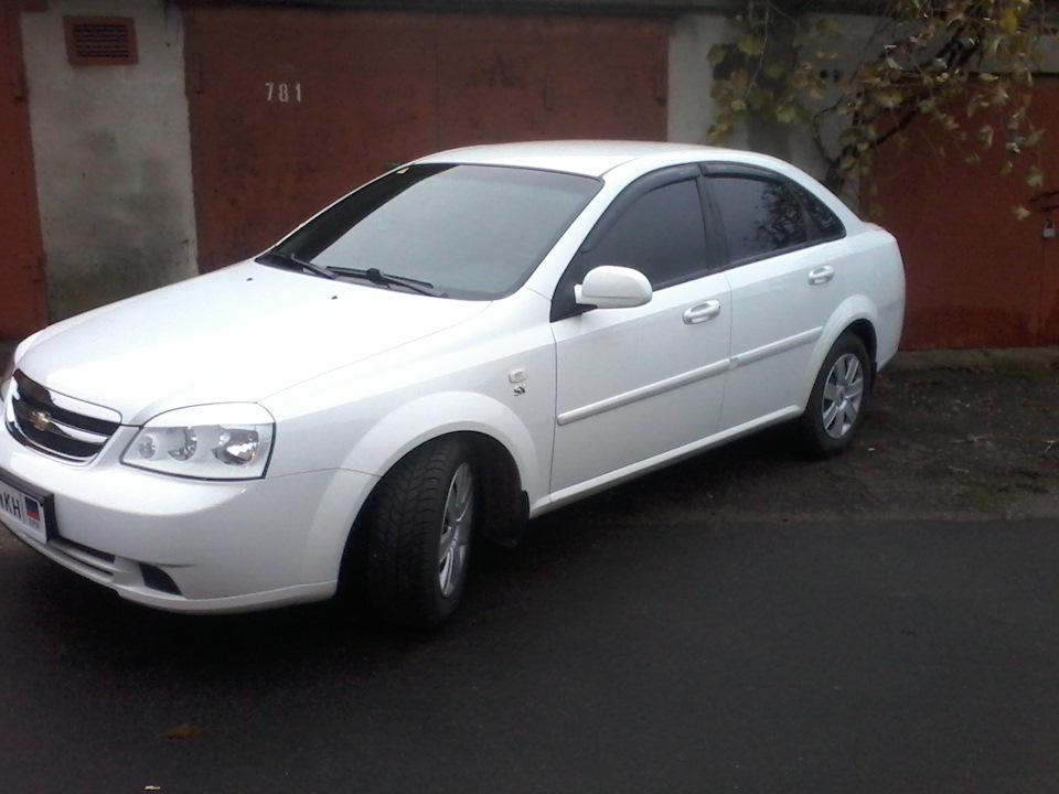 Lacetti 2013 beliy