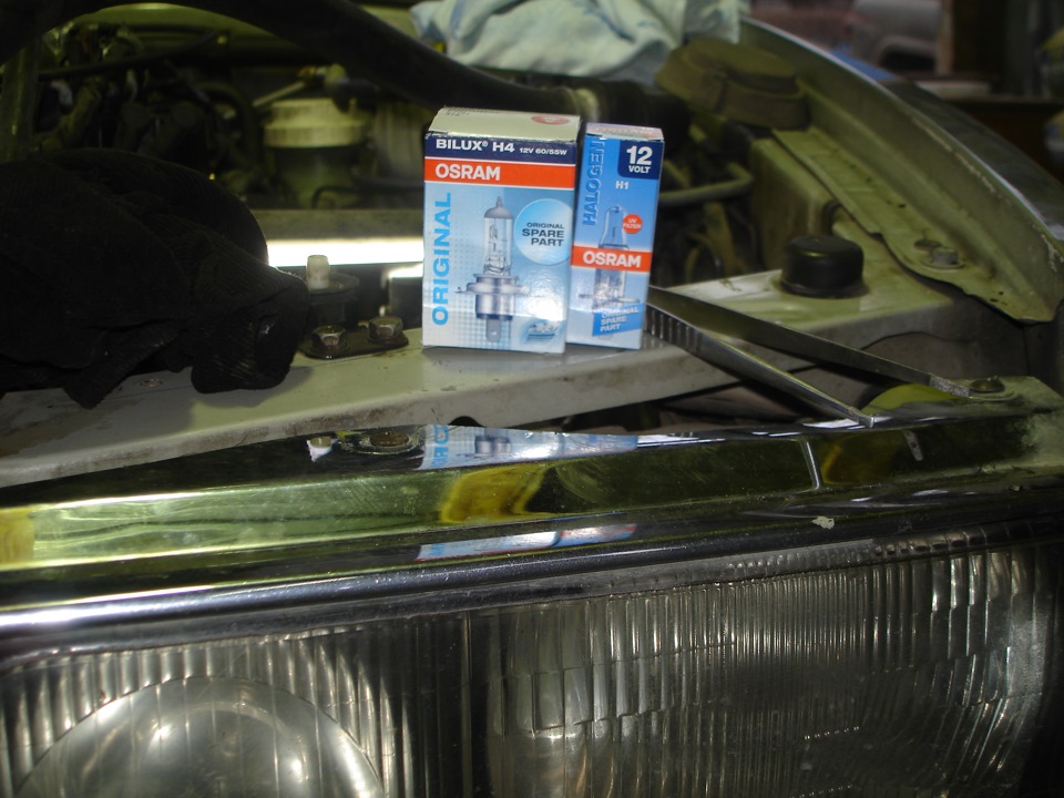 Но и пока было время заменил все лампочки в фарах головного света. Сказали что, — аригинал братан! — Mitsubishi Sigma