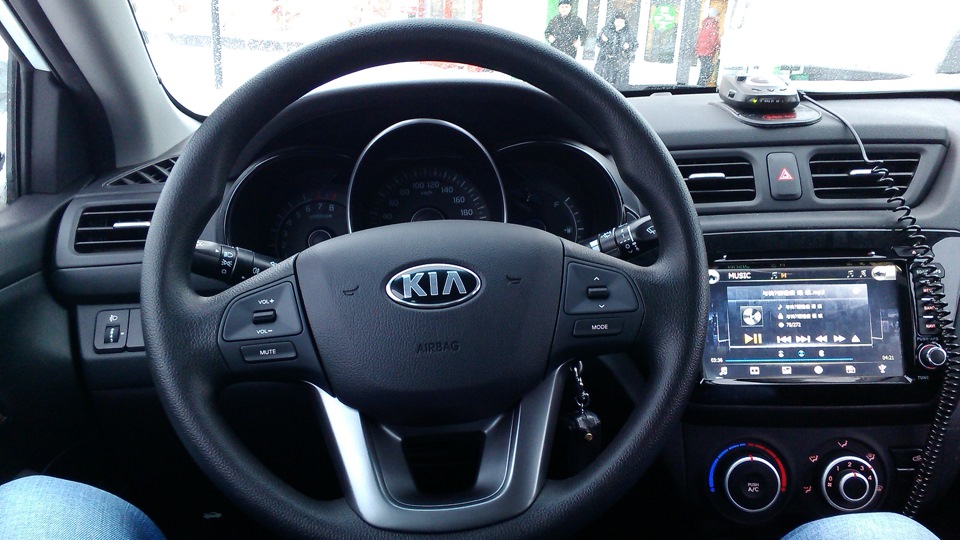 руль киа рио 3 штатный. аудиосистема для мотоцикла. Renault captur руль. аудиосистема для мотоцикла. мультируль toyota vitz 130.