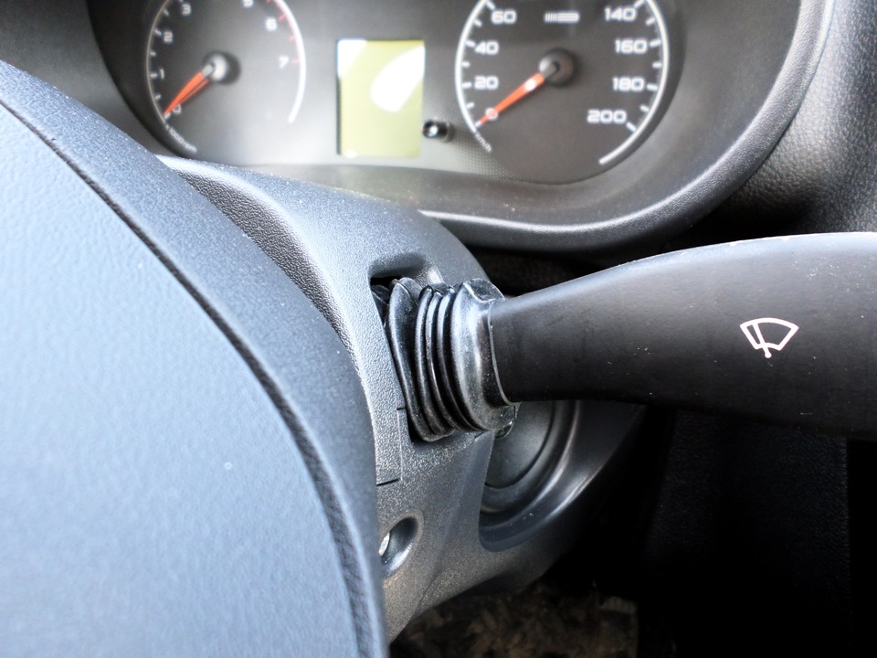 ПЫЛЬНИКИ ПОДРУЛЕВЫХ ПЕРЕКЛЮЧАТЕЛЕЙ — Lada Гранта (1G), 1,6 л, 2013 года ...