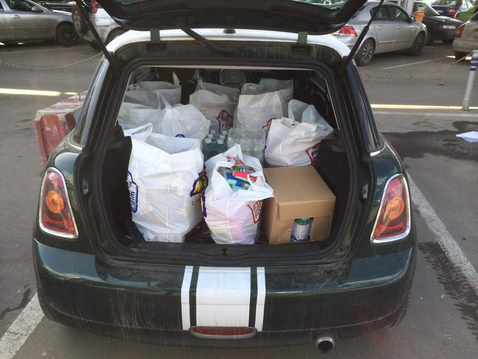 кто сказал, что в Мини нет багажника =) — MINI One Mk II, 1,4 л, 2009 ...