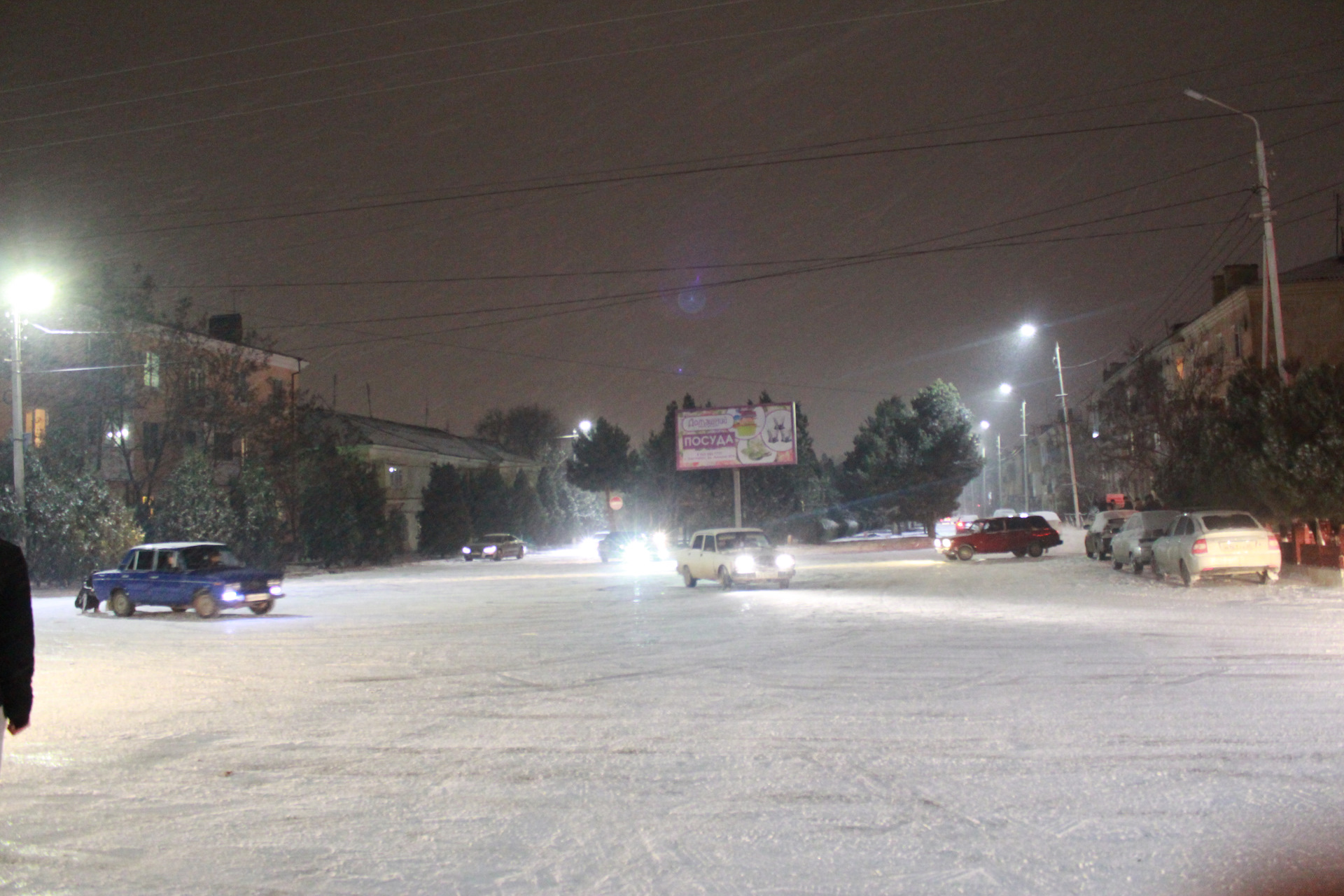 Каспийск погода по часам. Зима в Каспийске. Снег в Каспийске. Каспийск зимой. Каспийск город зимой.