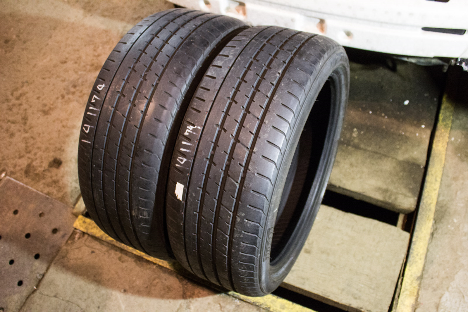 Бу шины из японии. Шины Пирелли 225 40 18. 225 45 18 И 255 40 18 Pirelli Cinturato p7 RUNFLAT. 225/40 R18 boto h1. Pirelli p Zero 225/40/r18 92y.