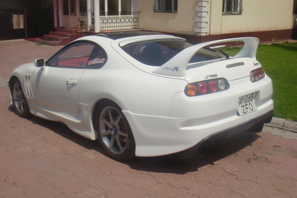 Supra 1998 без спойлера