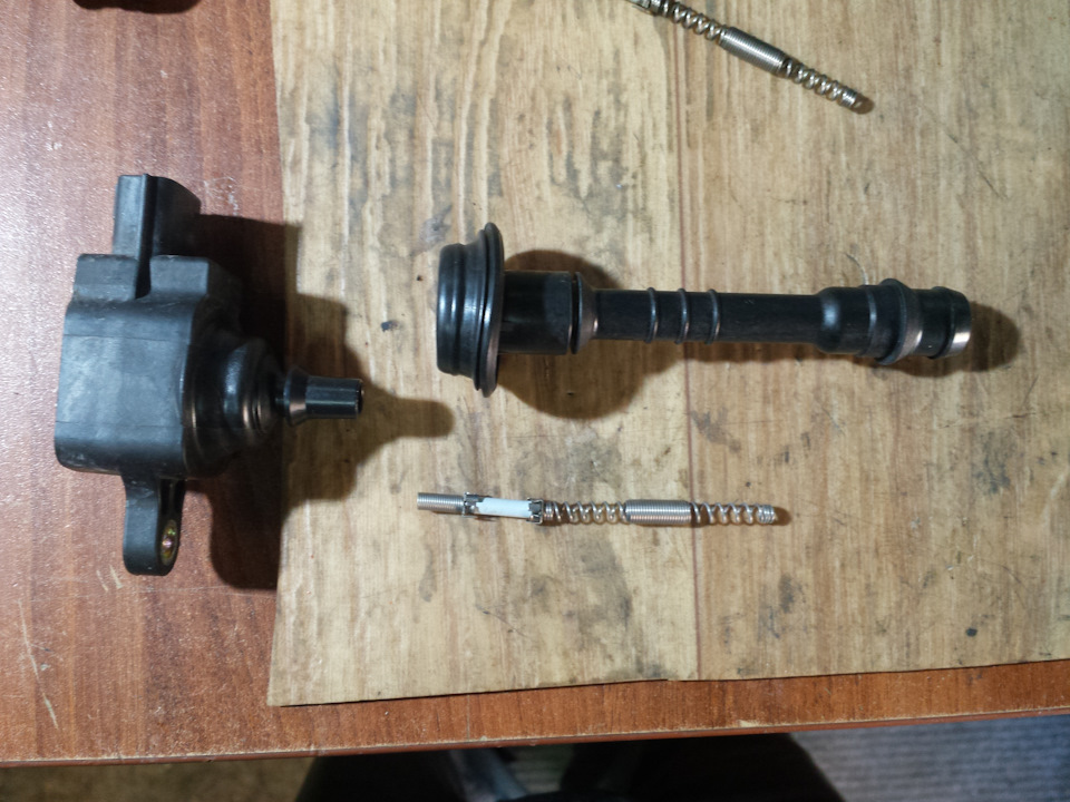 Прокладка вентиляции клапанной крышки — Nissan Bluebird (U14), 1,8 л ...