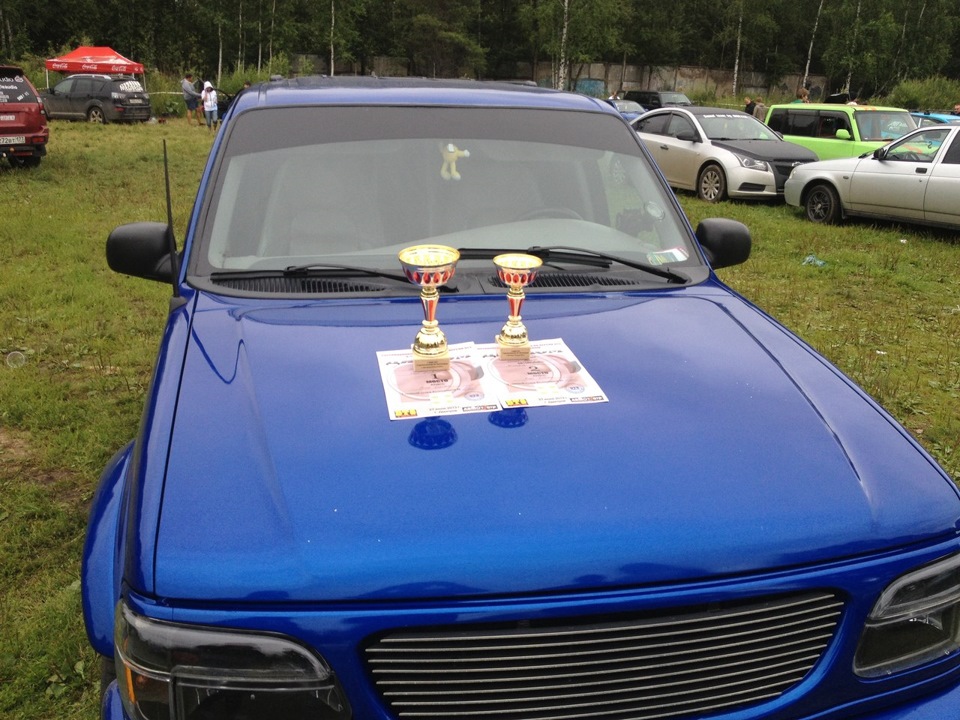 Сьездили в Дмитров на соревнования по Автозвуку! — Ford Explorer (2G ...