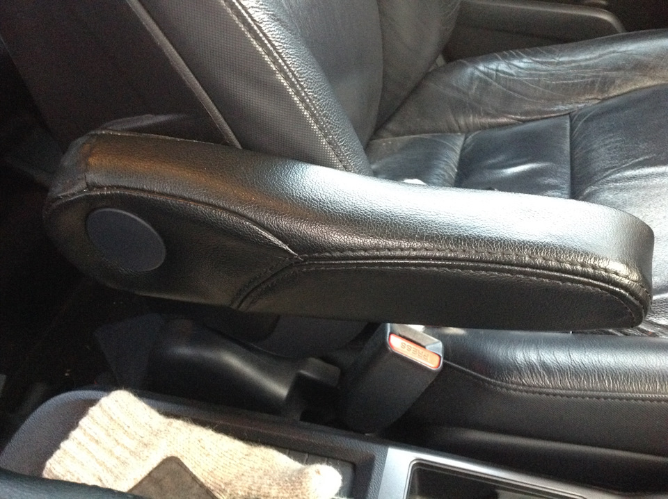 подлокотники сидений — Honda CR-V (RE), 2,4 л, 2008 года | своими ...