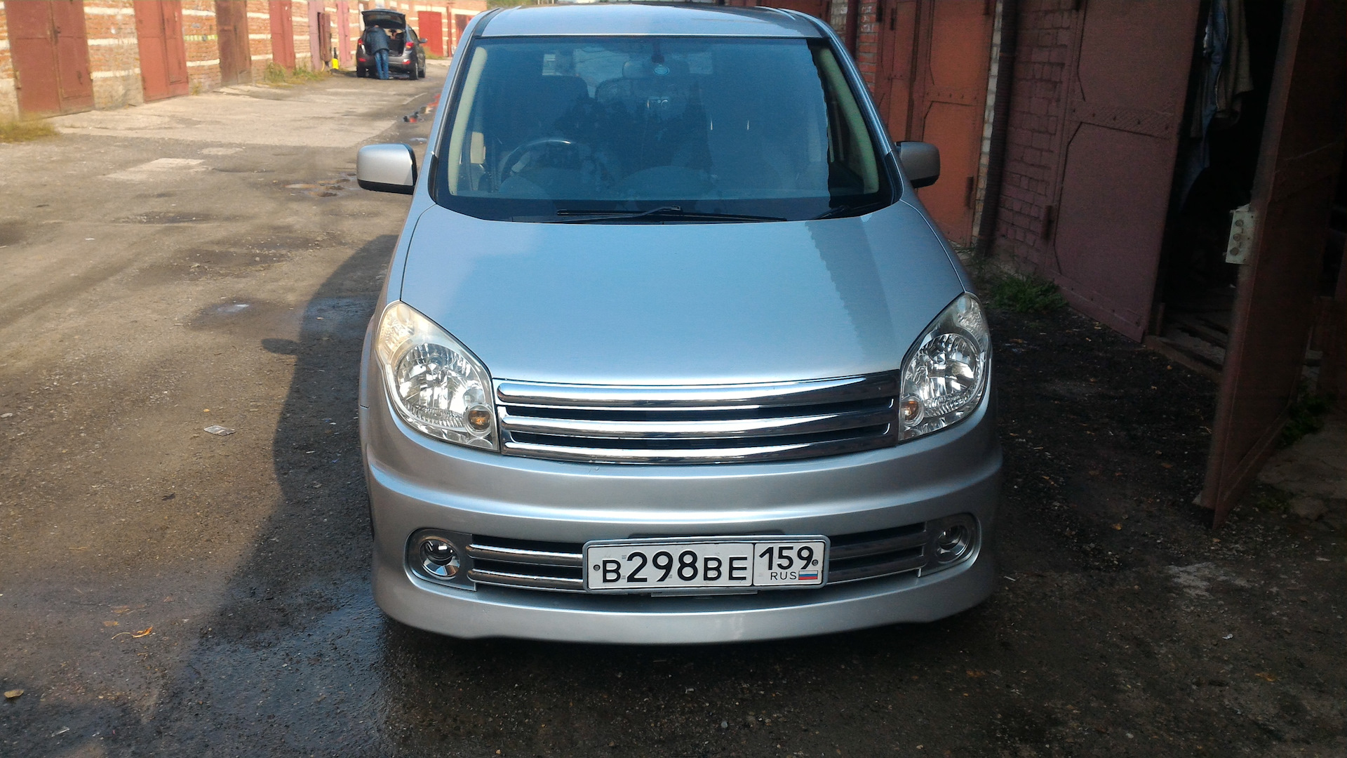 Nissan Lafesta (1G) 2.0 бензиновый 2005 | на DRIVE2