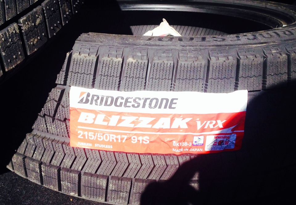 215 50. Blizzak VRX 215/50 r17 91s. 215 50 17 Bridgestone VRX. Бриджстоун 215/50/17 s 91 VRX. Bridgestone 215/50r17 91s Blizzak VRX***.