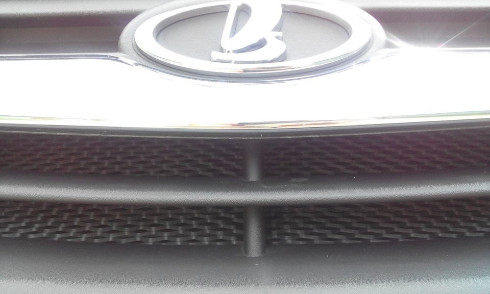 ®4. Сетка в бампер и решетку радиатора) — Lada Гранта Лифтбек (1G), 1,6 ...