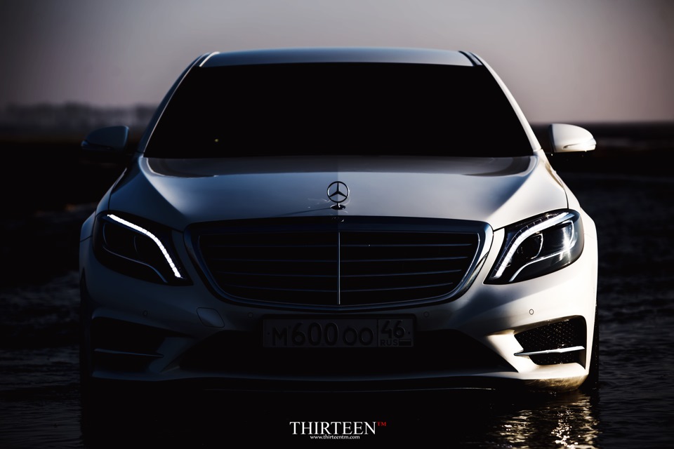 Мерседес s63 AMG черный ночью