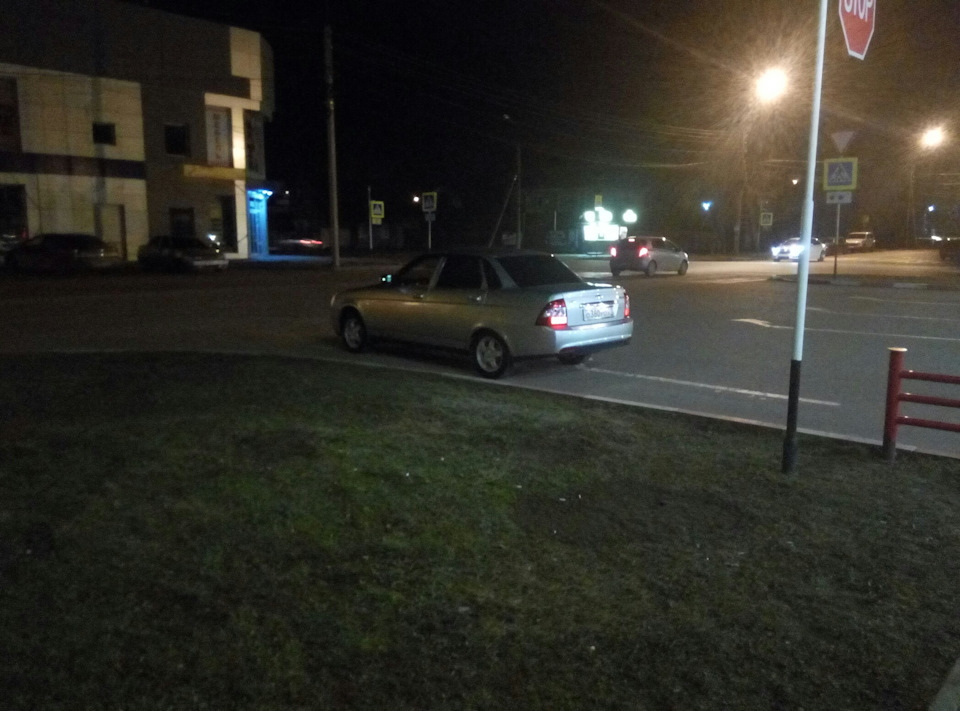 Приобрел статусы — Lada Приора седан, 1,6 л, 2010 года | колёсные диски ...