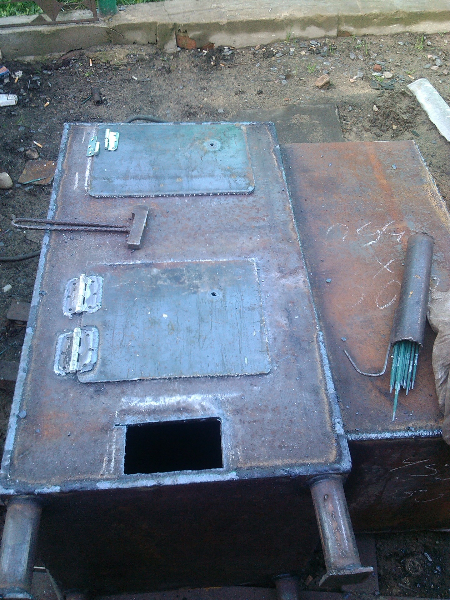 Чем варить котел. Сварить котел для отопления частного дома своими руками.