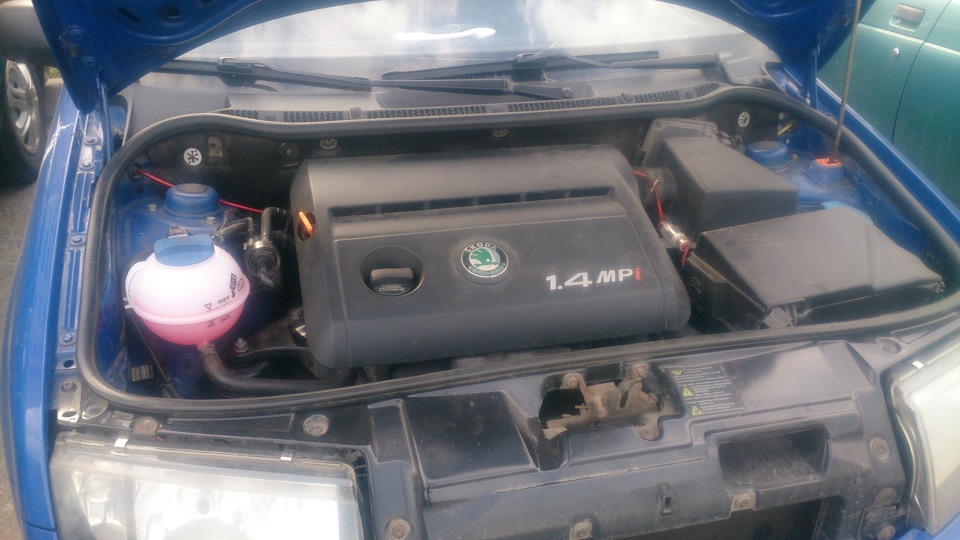 Горит — Skoda Fabia Combi Mk1