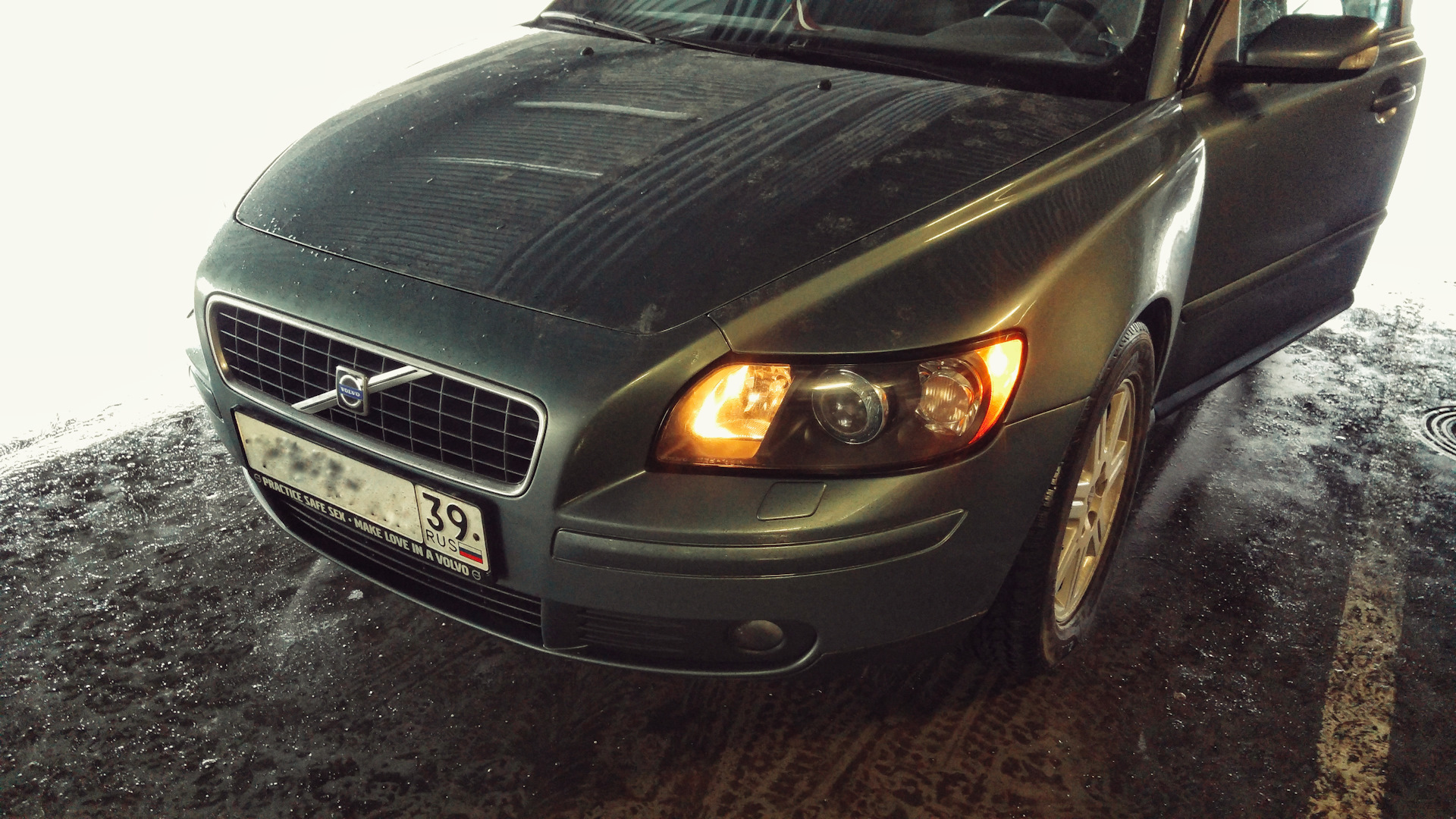 16: Габариты, живите! — Volvo S40 (2G), 2,4 л, 2004 года | своими руками |  DRIVE2