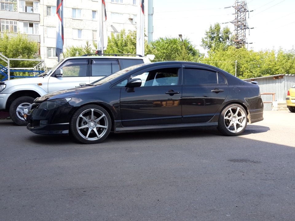 Вот че то типа с галакса в 12мп… Сделаю сделаю!, если попросите) — Honda Civic 4D (8G)