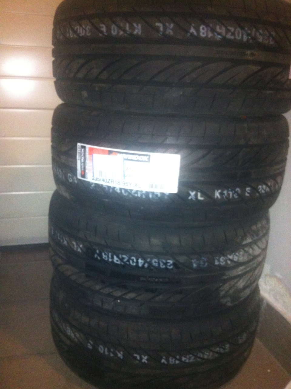 Шины Hankook ventus v12 evo 235 40 R18 — Audi A4 (B7), 2 л, 2007 года ...
