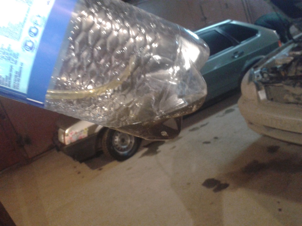 4. Замена тормозной жидкости в гидроприводе сцепления — Hyundai Sonata ...