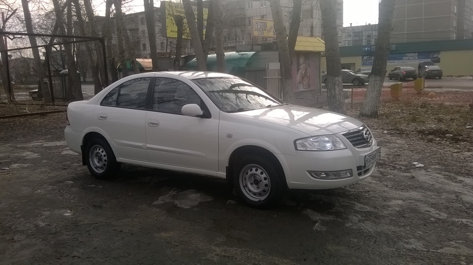 Nissan almera 15 кузов. Ниссан Альмера 2010 белая. Nissan Almera 2010 года. Ниссан Альмера Классик белая 2007. Nissan Almera Classic белая.