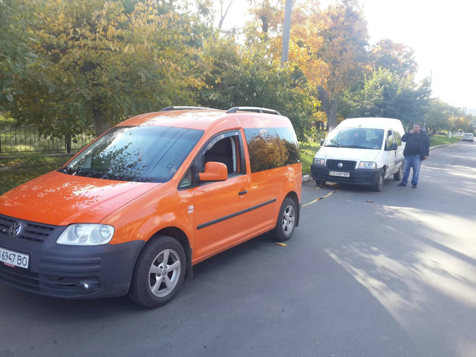 Photo from the logbook Volkswagen Caddy (3G)