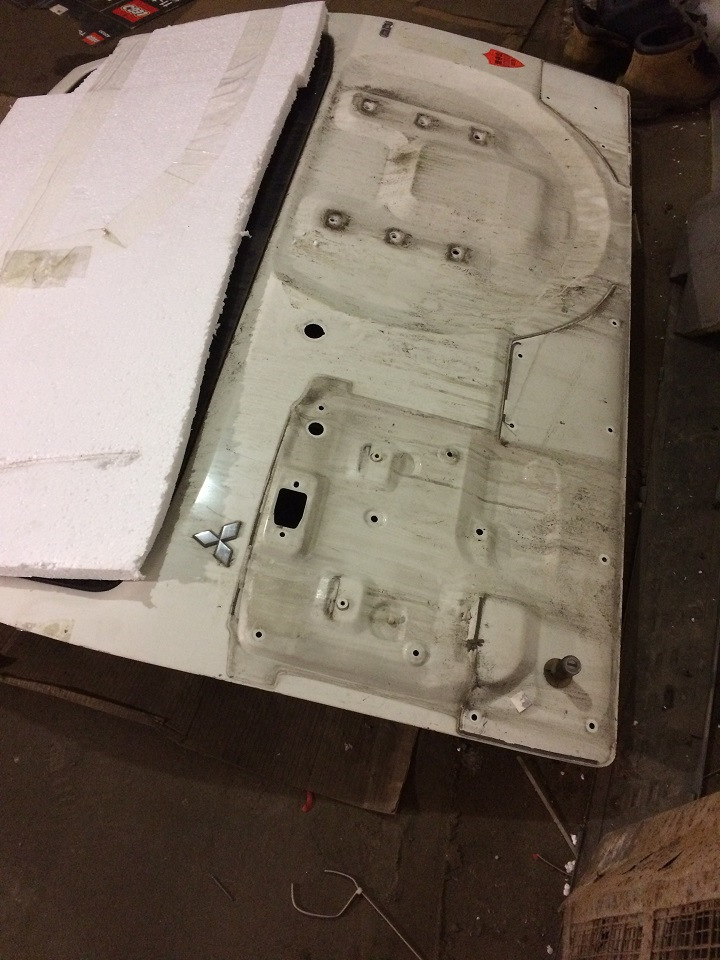 Дверь с японского рестайла GDI — Mitsubishi Pajero (3G)