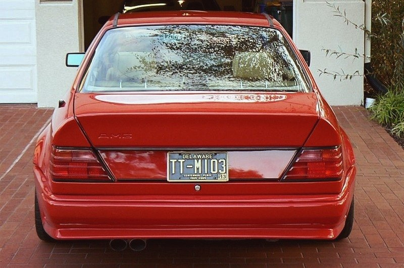 W124 Mercedes Rear