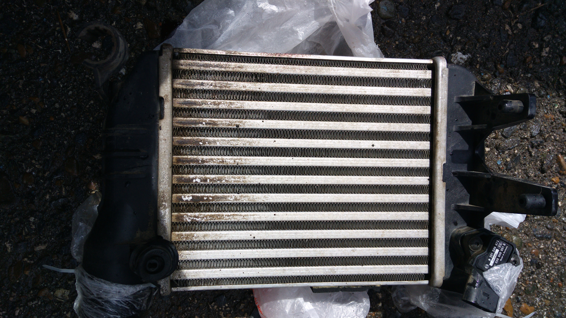 Интеркулер 37х31. Интеркулер ситрак. Мойка интеркулера spacetourer. Интеркулер ситрак. Интеркулер ситрак.