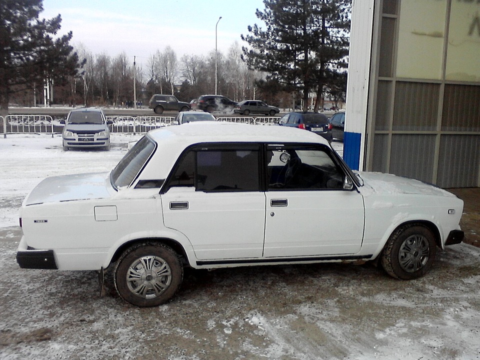 а вот такой она стала после ремонта — LADA 2107, 1,5 л., 1997 года ...