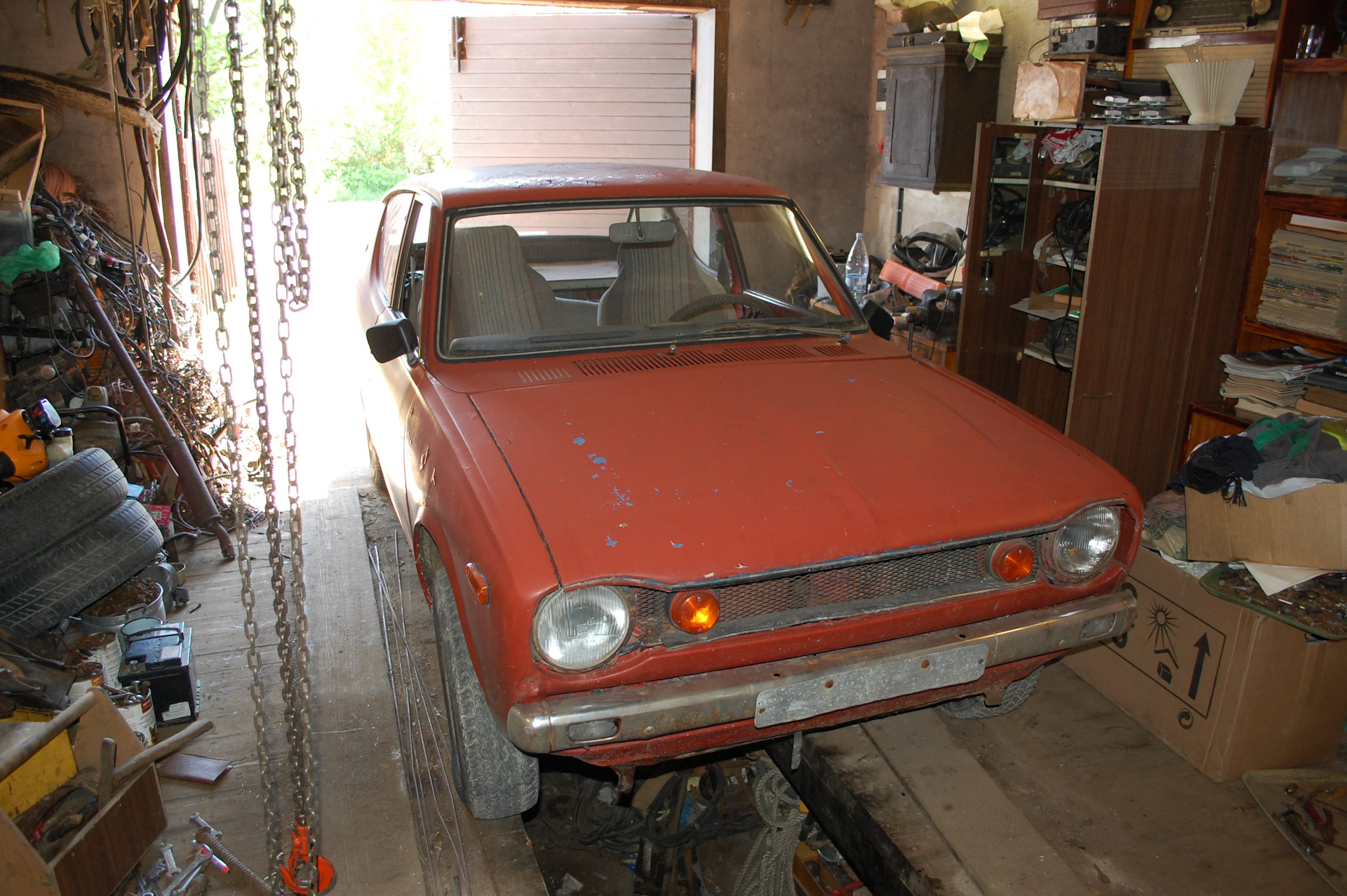 datsun 100a