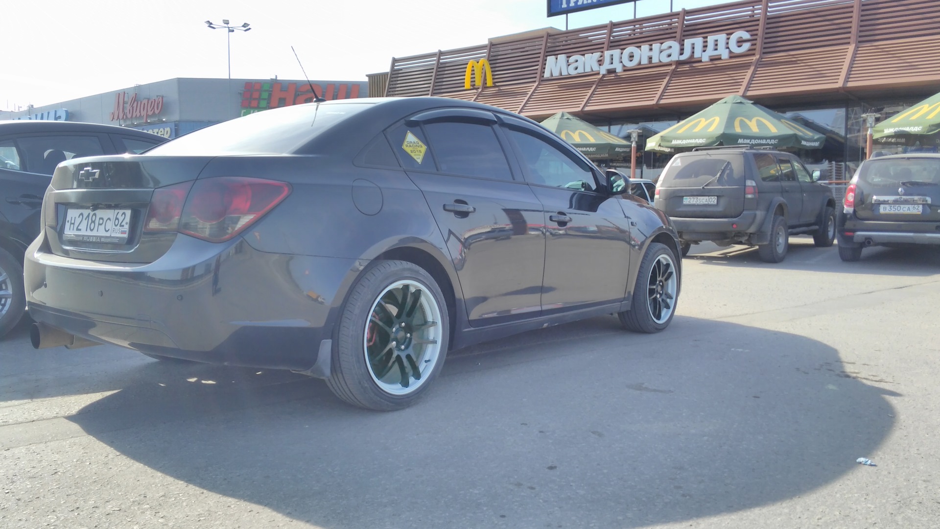 Покрасил и поставил диски лето — Chevrolet Cruze (1G), 1,6 л, 2011 года ...