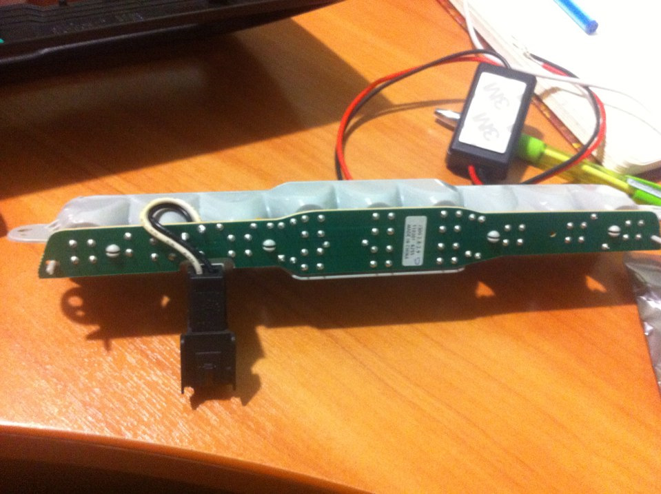 Стробоскоп в центральный фонарь стоп сигнала — Chevrolet Cruze (1G), 1 ...