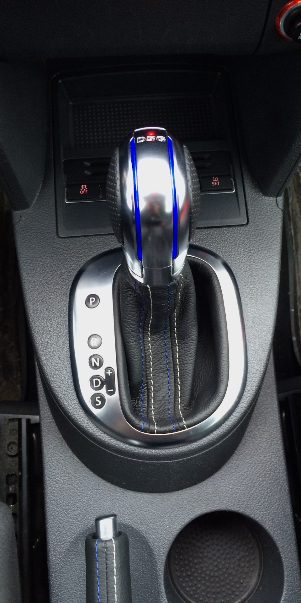 Фото в бортжурнале Volkswagen Touran (1G)