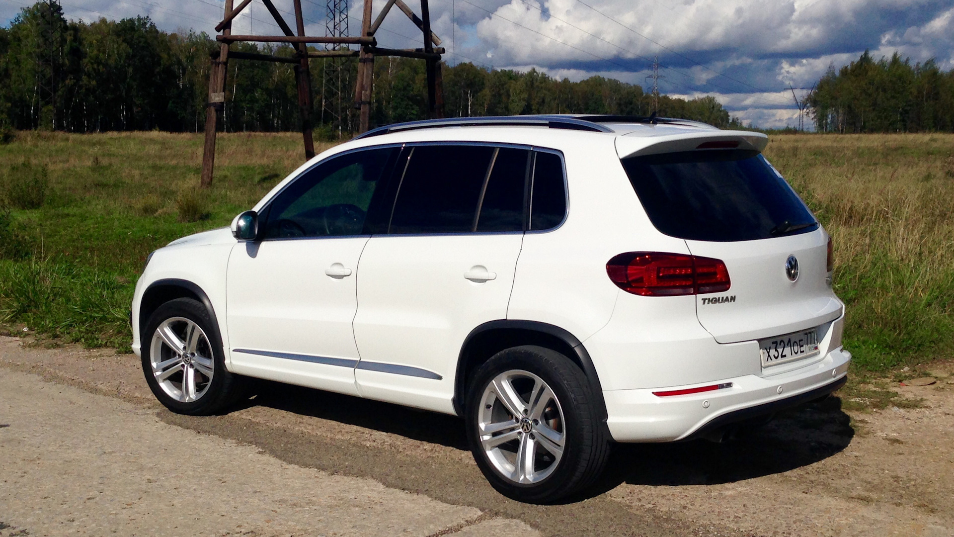 Volkswagen Tiguan 2012 r line