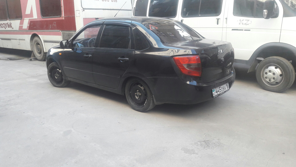 гранта штампы р15 — Lada Гранта (1G), 1,6 л, 2013 года | фотография ...