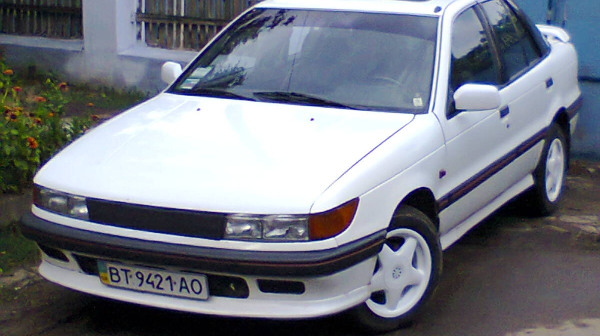 Мицубиси лансер 4. Митсубиси Лансер 4. Lancer 4 1989. Mitsubishi Lancer 4 1989. Mitsubishi Lancer GTI 1992.