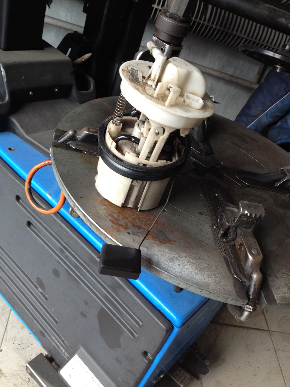 Прочистка топливной системы Часть 2 =)) — Mazda 6 (1G) GG, 2 л, 2006 ...