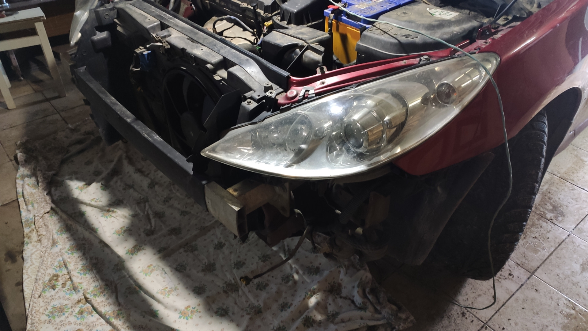 Заломало буксировочный крюк — Peugeot 307, 1,6 л, 2006 года | своими ...