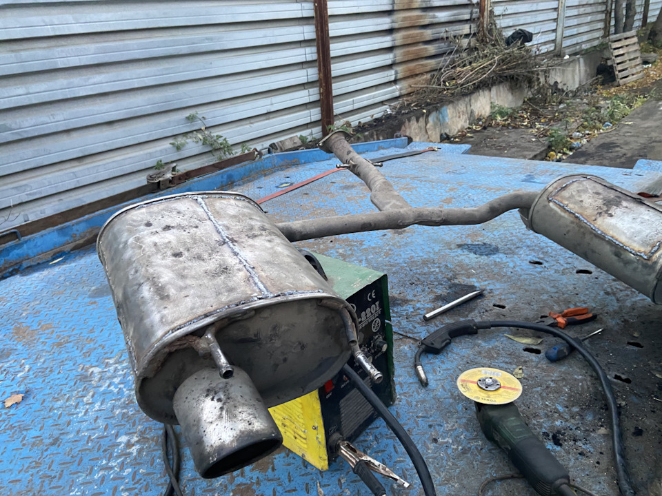 Фото в бортжурнале Lexus IS II