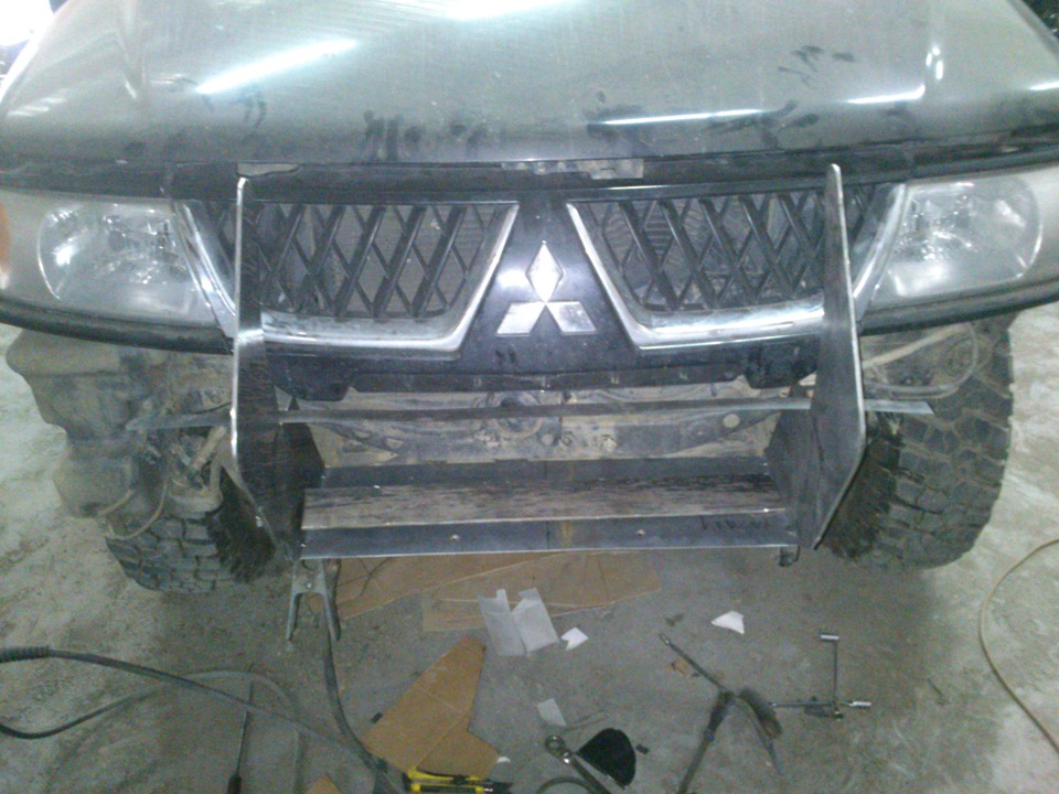 Бампер — Mitsubishi Pajero Sport (1G), 3 л, 2007 года | тюнинг | DRIVE2