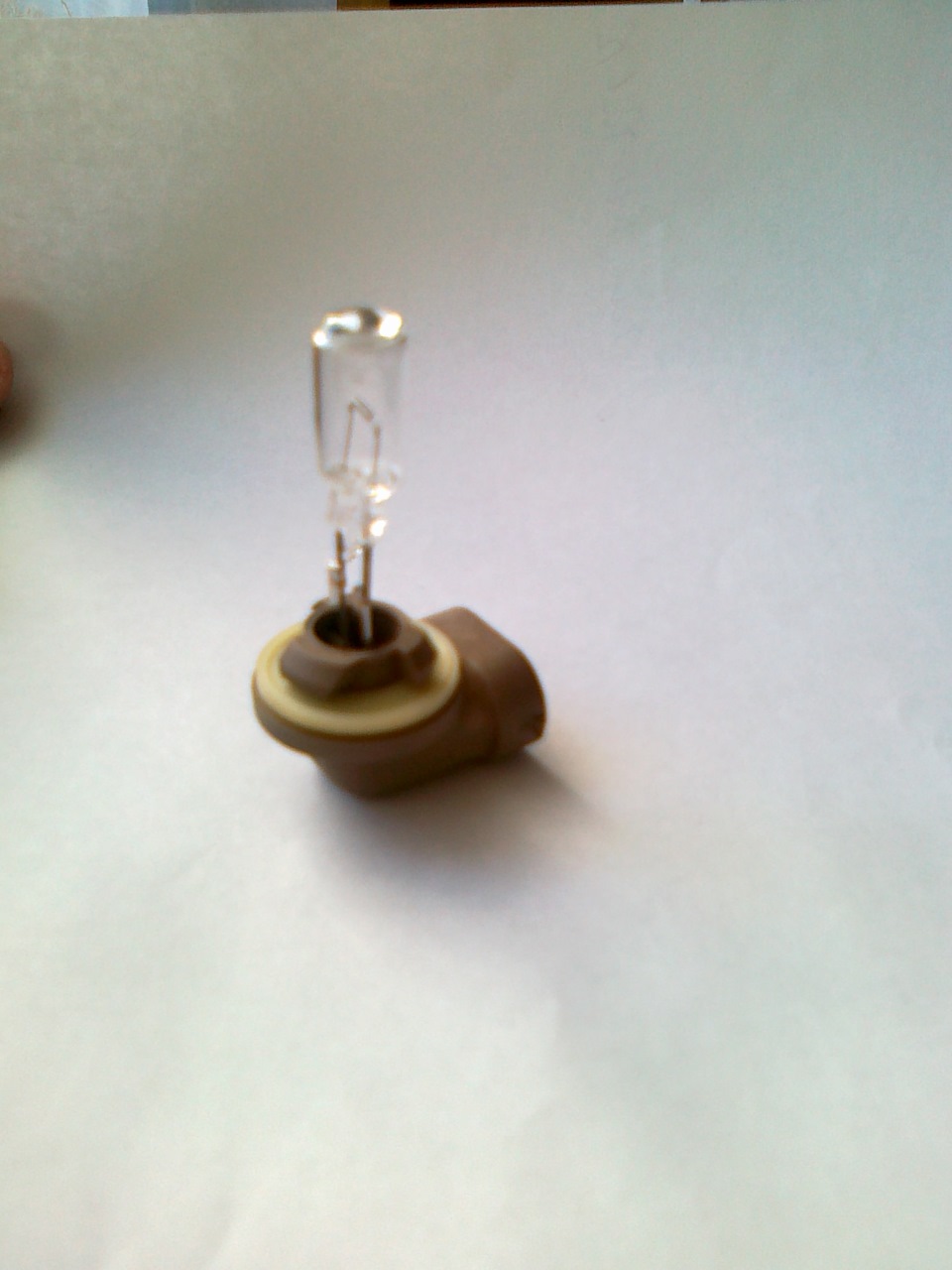 Меняем лампы в противотуманках на General Electric 37,5W h27/894. — KIA ...