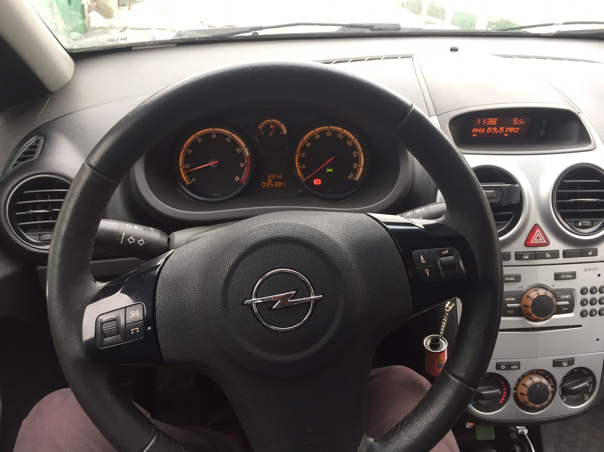 HELP: Замена обычного руля на кожаный мульти — Opel Corsa D, 1,2 л ...